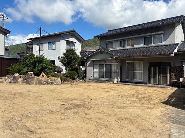 駐車場、敷地広々！