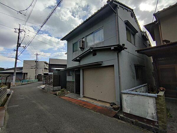 外観：334000235057