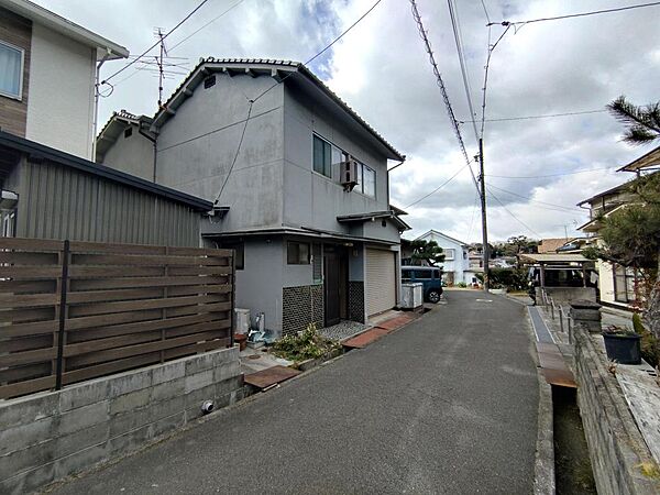 前面道路は4ｍあります