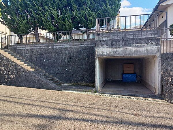 外観：334000209375