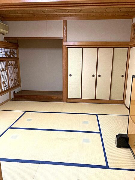 1階8帖和室南側