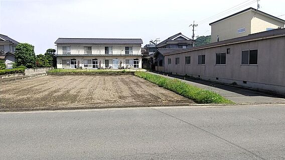 物件西側公道よ...