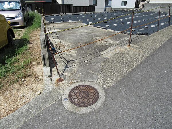 道路側下水舛