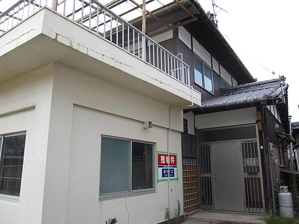 外観：334000267176