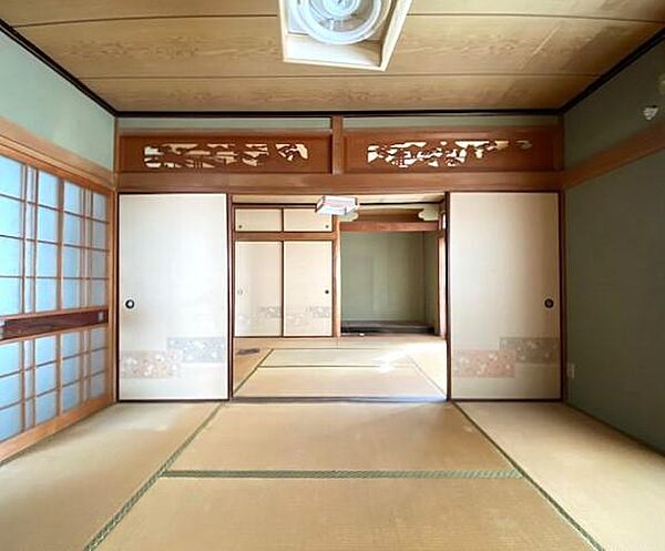 室内