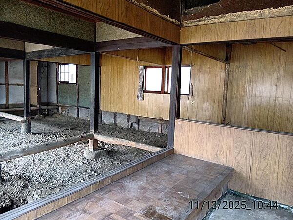 母屋の様子