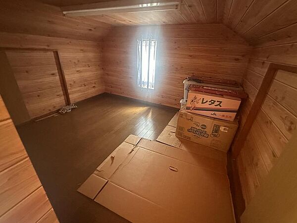 小屋裏収納（3.5帖）