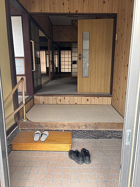 玄関