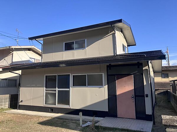 外観：334000234472