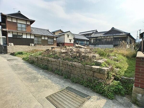 敷地面積394.40m2（119.30坪）