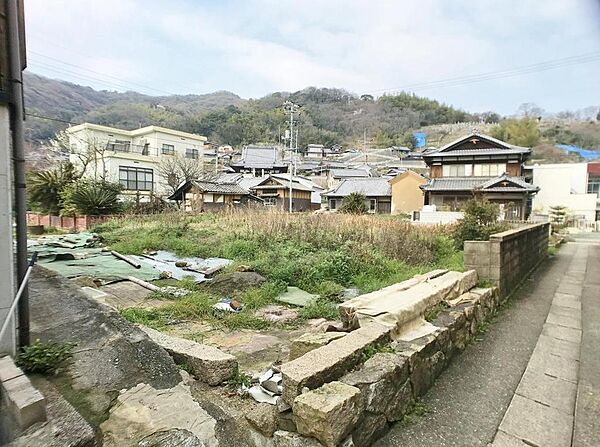 敷地面積394.40m2（119.30坪）