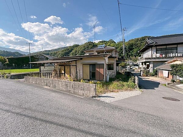 敷地面積164.54平米（49.77坪）