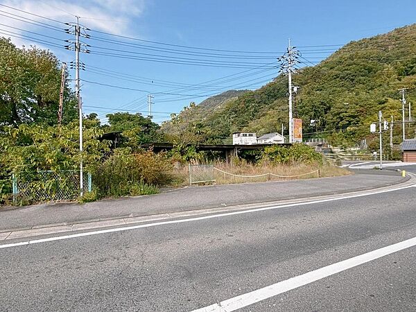 敷地面積264.11平米（79.89坪）