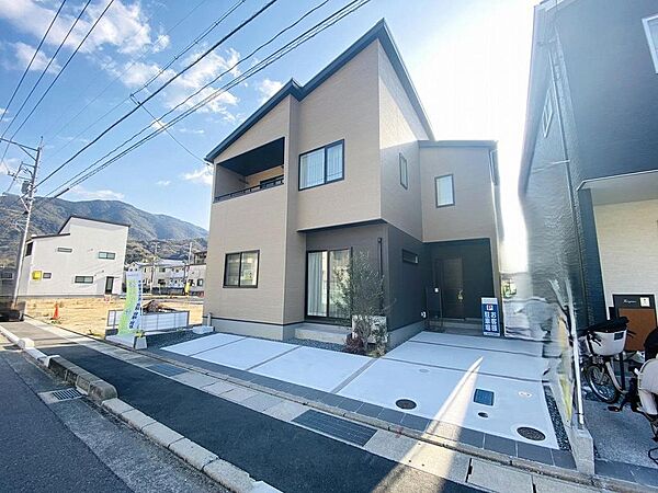 雨の日の衣類の乾燥にも困らないガス乾燥機「乾太くん」完備！平坦な立地で徒歩や自転車移動も楽々♪