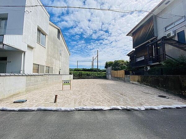敷地面積195.17平方メートル（59.03坪）