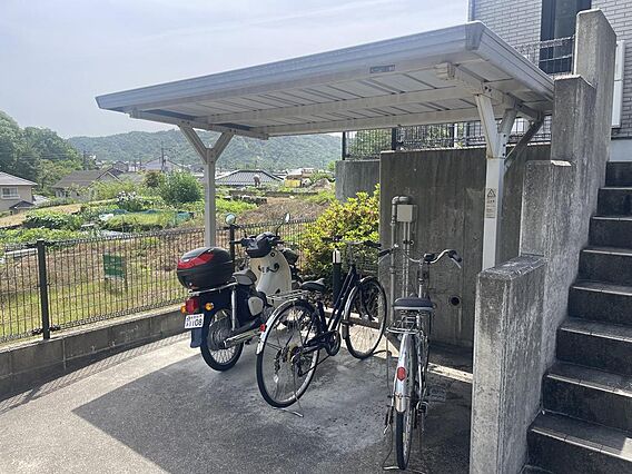 駐輪場