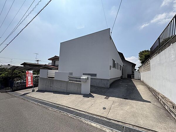 外観：334000234770