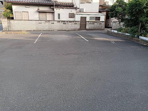 月極駐車場