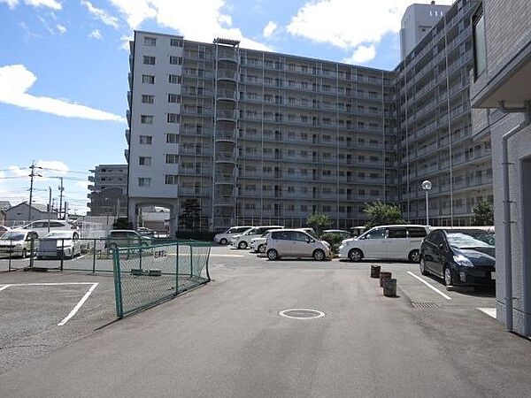 交通アクセスも良好。東福山駅まで徒歩9分の好立地で、通勤・通学にも安心です。