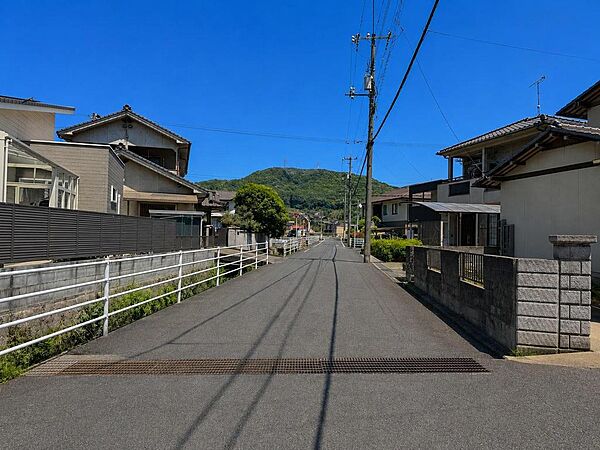 落ち着いた街並みです♪