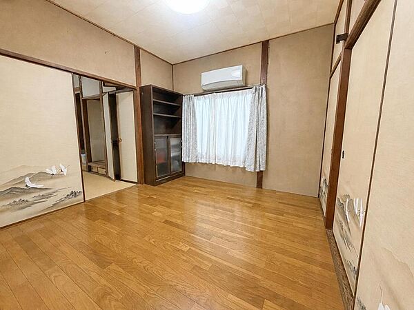 室内