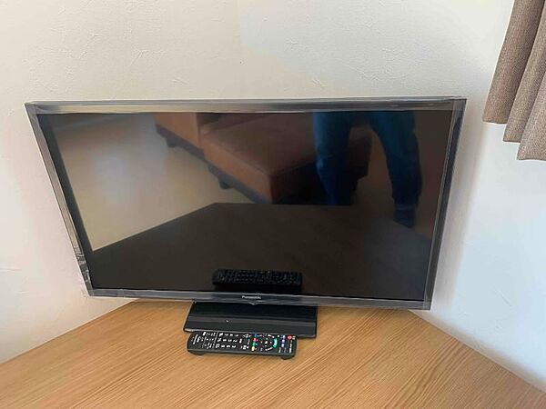 TV