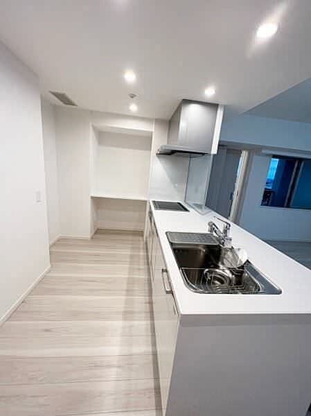売主様居住中の為ご予約にてご案内可能です☆