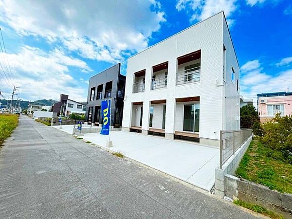 detached 屋嘉