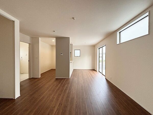 外観：347000070944