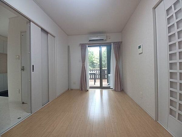 1F：キッチン