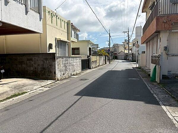 北側進入路