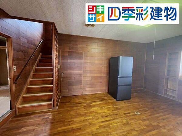 一階リビングに階段があります