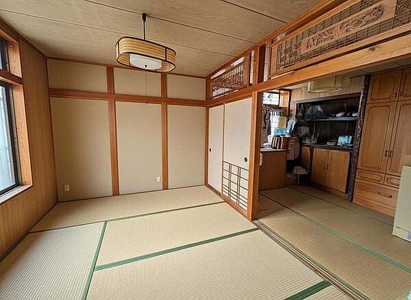 和室6帖（画像加工済。現況は現地にてご確認ください。）