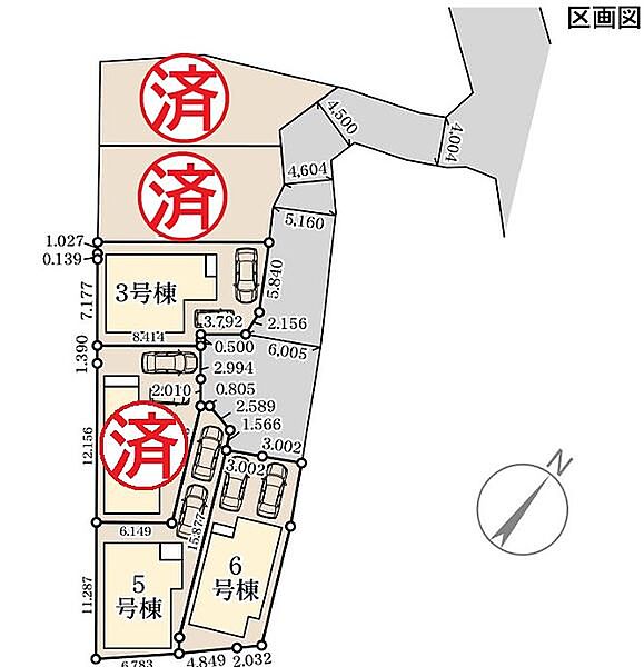 棟の位置関係を整理できる区画図です