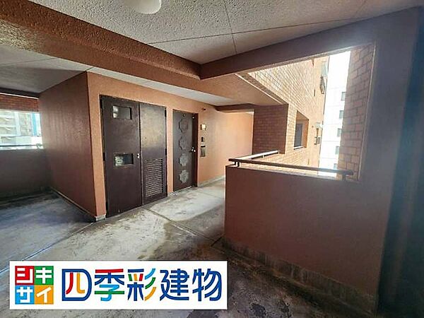 住戸前の共用廊下