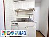 壁付けキッチン（画像加工済。現況は現地にてご確認ください。）
