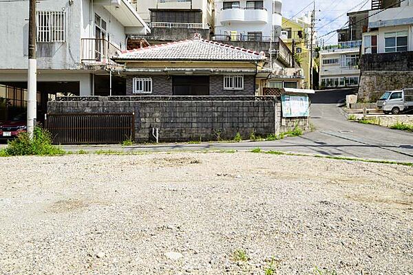 8区画：お気軽にホームトレードセンター沖縄営業所までお問合せください♪