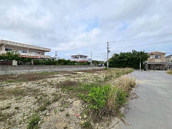 西原町兼久 全6区画