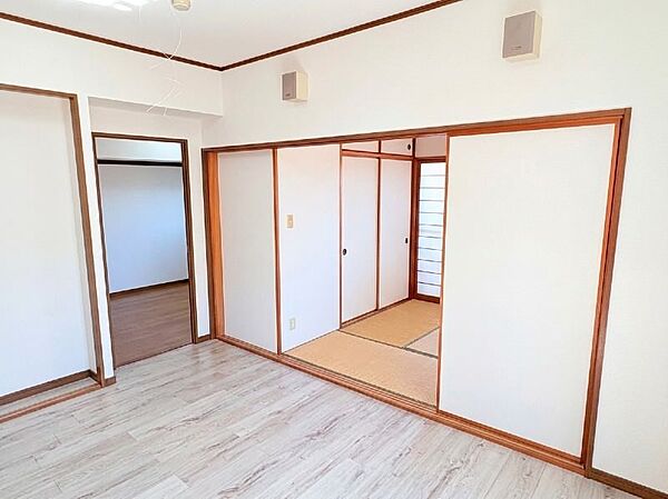 LDK：約12.5帖（CG加工により家具・生活用品を消去済み）