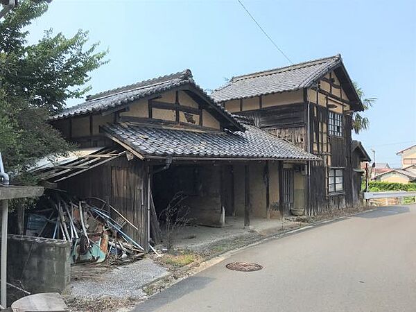 外観：338000043203