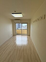 メゾンドファースト南久米 4階1Kのリビング/ダイニング