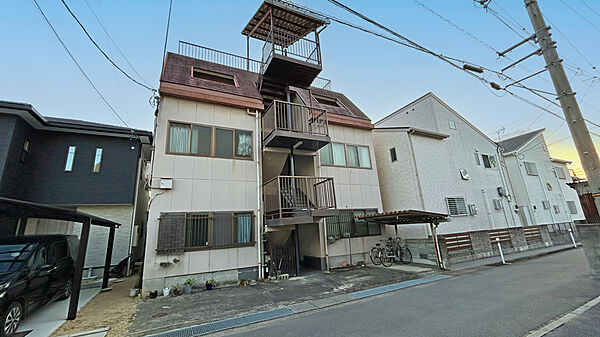 外観：338000043180
