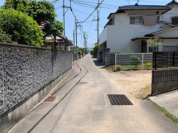 北側道路1