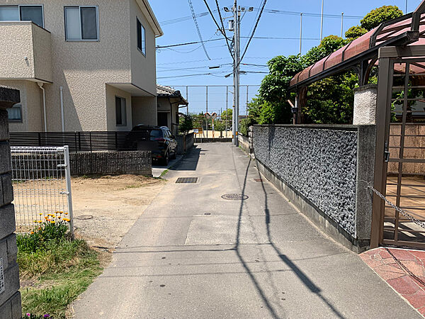 北側道路2