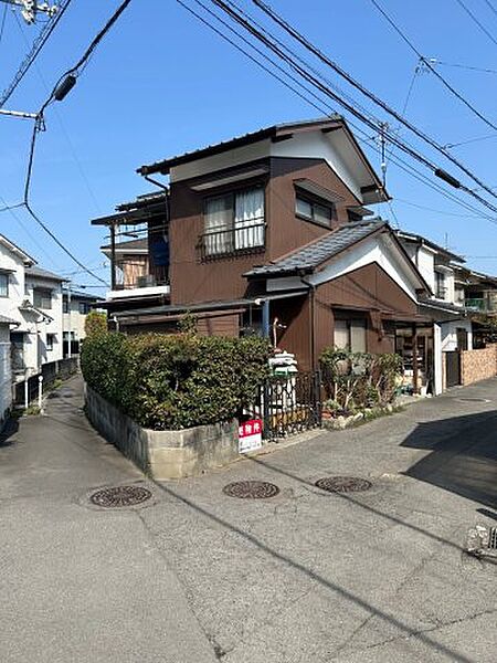 外観：338000053133