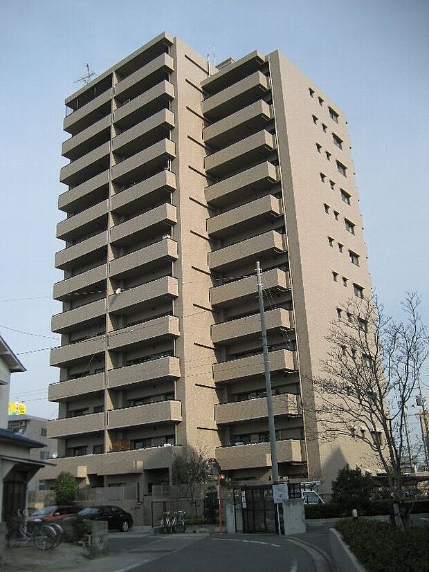 サーパス朝生田(3LDK) 12階の外観