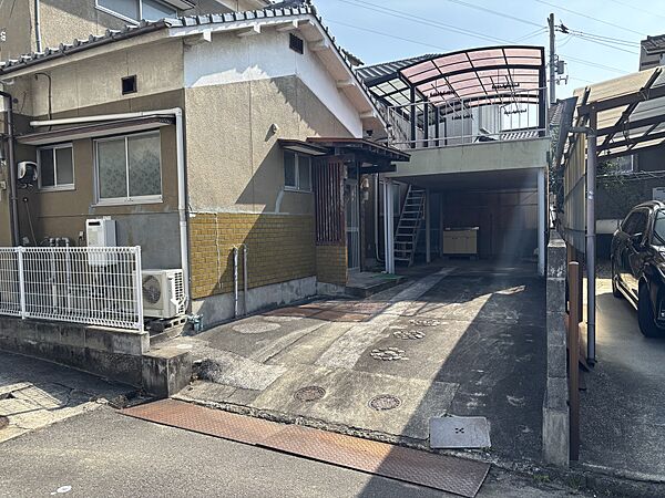 外観：338000054589