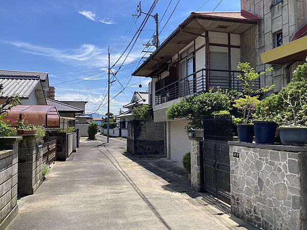 歴史と文化が織りなす閑静な住宅地