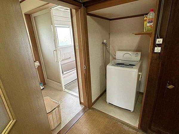 洗濯機置場