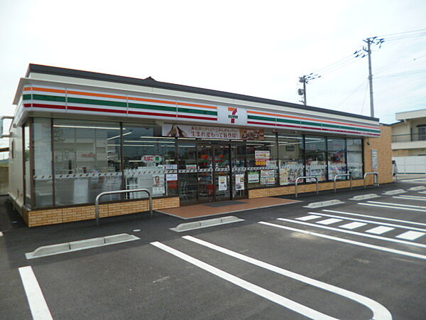 【コンビニエンスストア】セブンイレブン　新居浜上原1丁目店まで3090ｍ